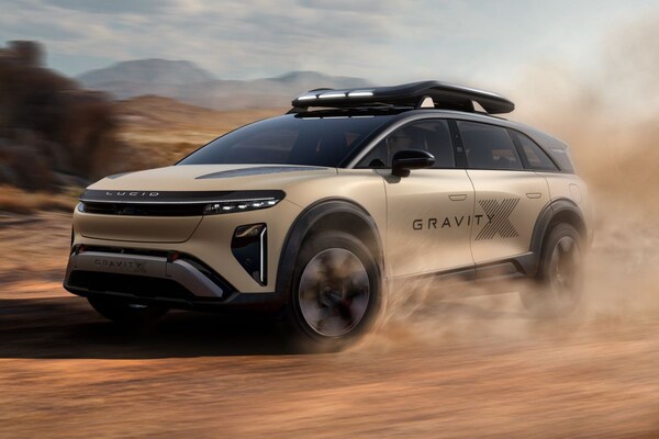 De Lucid Gravity is weliswaar een SUV, maar de kans is klein dat je 'm ooit in écht ruig terrein ziet. Deze Lucid Gravity X Concept lijkt daar nou juist voor gemaakt: autoweek.nl/autonieuws/art…