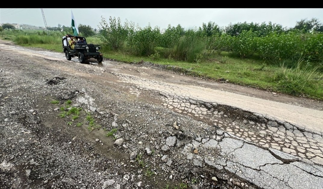 D-12 SR West is badly damaged as CDA has failed for two years to build the approved open drainage towards D-13 on SRW. Despite the Chairman’s clear orders, M&amp;RM’s inaction risks a major accident
Urgent action needed
<a href="/CDAthecapital/">Capital Development Authority - CDA, Islamabad</a>
<a href="/RandhawaAli/">Muhammad Ali Randhawa</a>
<a href="/MohsinnaqviC42/">Mohsin Naqvi</a>
#FixD12 #WakeUpCDA