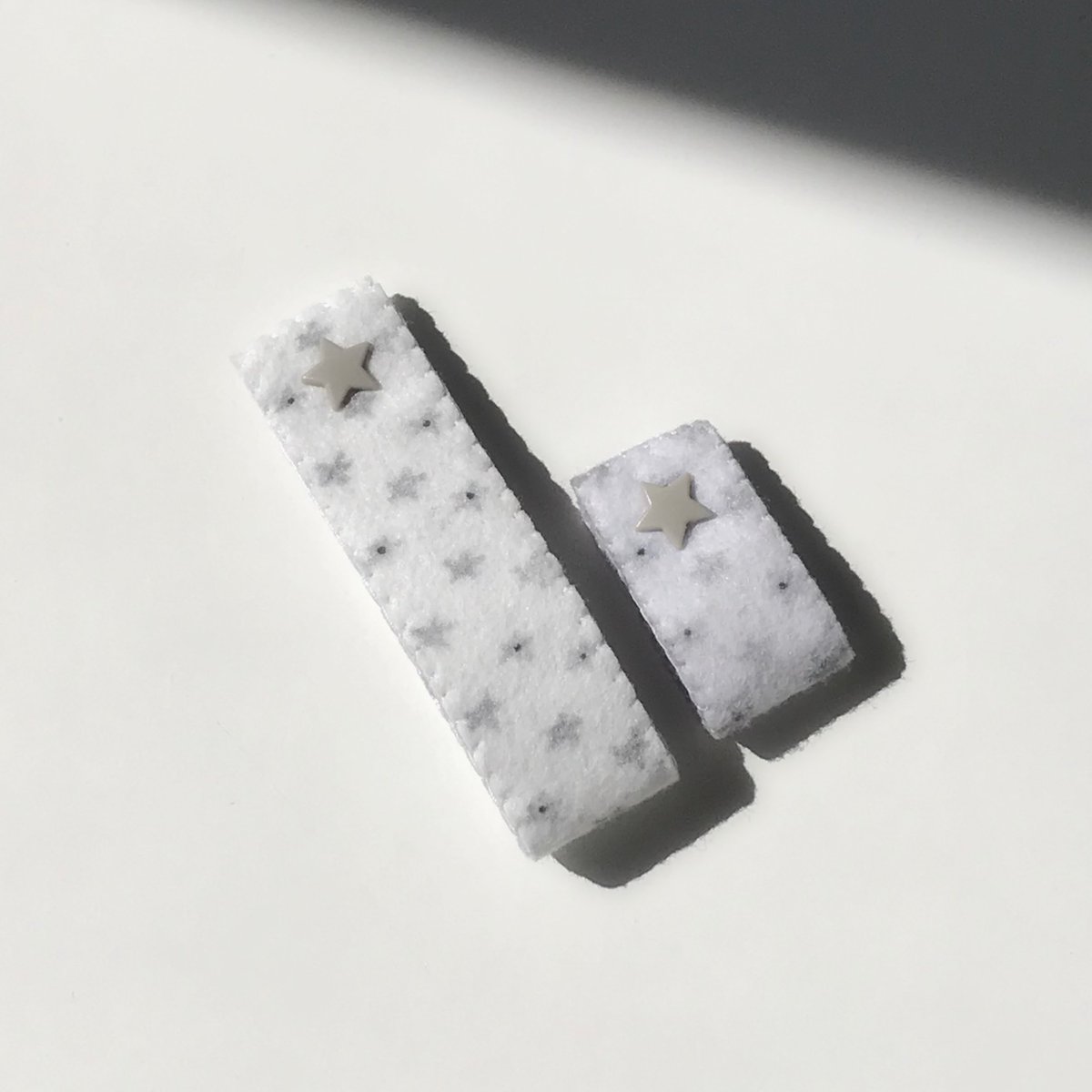 애매하게 남는 펠트지 사용법 ! !
케이블 홀더를 만든다