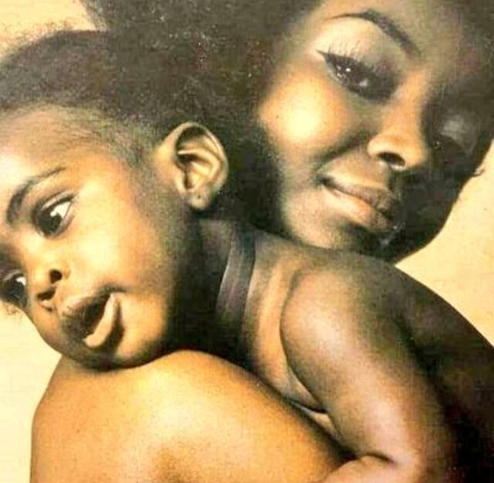 The Ellen Kuzwayo portrait reminded me of this tender moment captured in time. The iconic image of a mother and child, a ubiquitous feature of many black households in South Africa during the 1970s to 1990s. The artist behind this poignant photograph remains unknown, yet its
