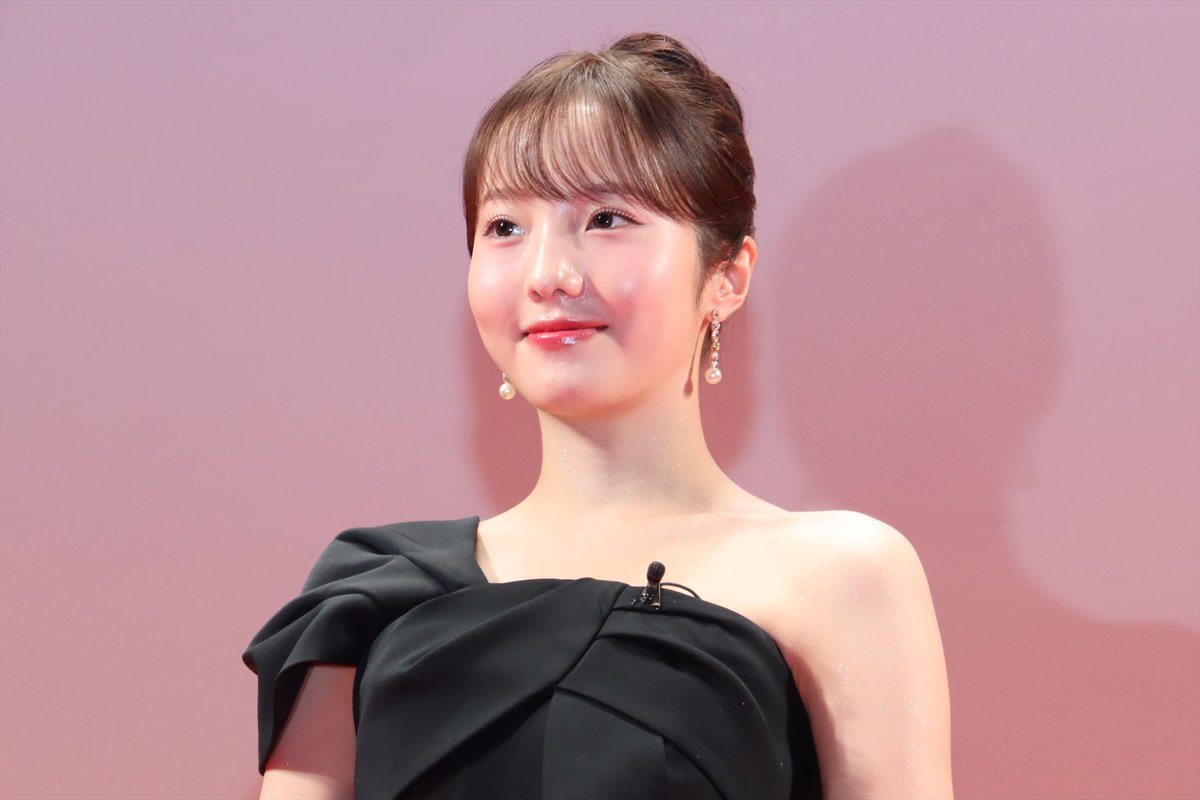 Marin_Nation's tweet photo. Marin at the movie premiere of  The Last Night (ジャパンプレミア)🎬 https://t.co/P9768heI4e