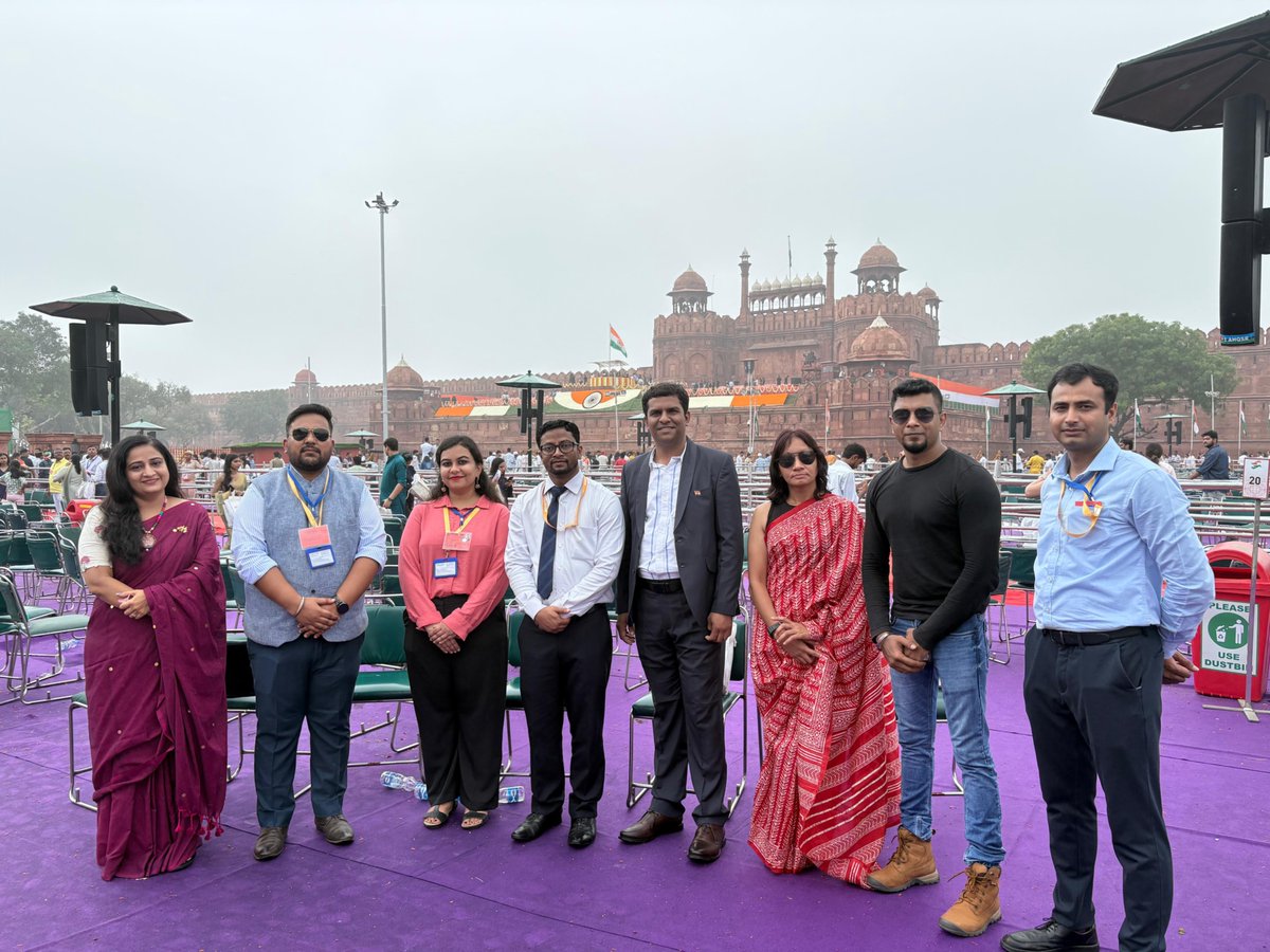India_iDEX's tweet photo. #IndependenceDay25🇮🇳| A proud day for #iDEX
Our #iDEX winners, pioneers of defence innovations, were invited as Special Guests at the Red Fort celebrations led by PM @narendramodi
From innovation labs to the nation’s grand stage, building a #NayaBharat &amp; shaping #ViksitBharat2047 https://t.co/B7OhdNq7Ni