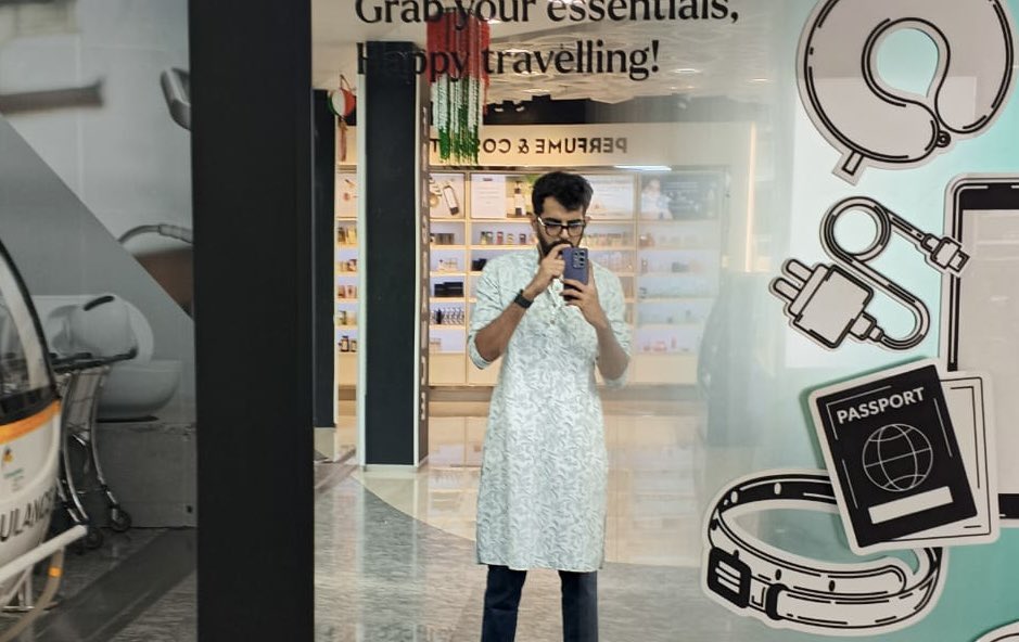 0xdbm π¦π (@0xdbm) on Twitter photo gm <a href="/miagoaairport/">Manohar International Airport</a> π¦
lets roll w <a href="/Crocs/">Crocs</a> and be in the <a href="/parallelsclub/">Parallels Club</a>
true independence unlocks today.
come meet me if you are in <a href="/ZostelHostel/">Zostel</a> anjuna π§‘𦧠gm <a href="/miagoaairport/">Manohar International Airport</a> π¦
lets roll w <a href="/Crocs/">Crocs</a> and be in the <a href="/parallelsclub/">Parallels Club</a>
true independence unlocks today.
come meet me if you are in <a href="/ZostelHostel/">Zostel</a> anjuna π§‘π¦§