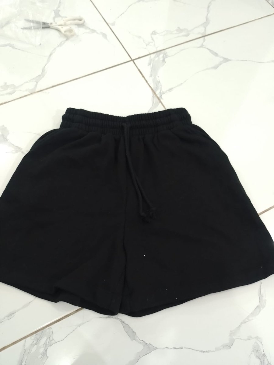 renjunnniee's tweet photo. ✨Want To Sell✨

Celana Pendek
💸 70.000
📦 pengiriman bisa CO shopee / Manual
✅ Keep Event

#wts #Celana #baju #celanasport #celanapendek https://t.co/KJmumgWwMq