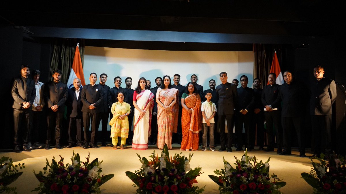India in Pakistan (@indiainpakistan) on Twitter photo High Commission of India in Islamabad marked the 79th Independence Day of India. Cd’A <a href="/gitikasrivastav/">Geetika Srivastava</a> hoisted the tricolor and read "Address to the Nation" by the Hon’ble President of India. High Commission of India in Islamabad marked the 79th Independence Day of India. Cd’A <a href="/gitikasrivastav/">Geetika Srivastava</a> hoisted the tricolor and read "Address to the Nation" by the Hon’ble President of India.
