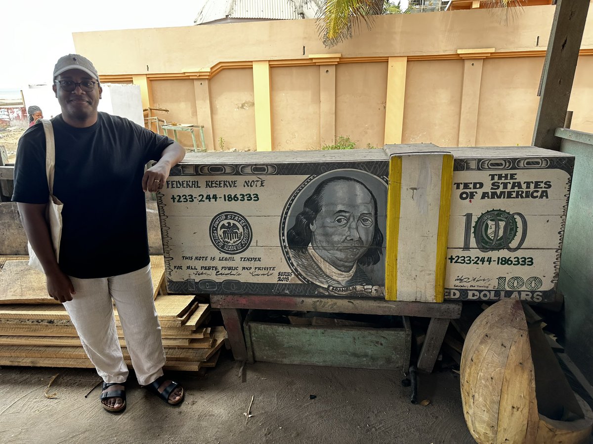 rasheedguo's tweet photo. The great stagnation in coffin design has not affected Ghana. https://t.co/u1qwa4LmAY