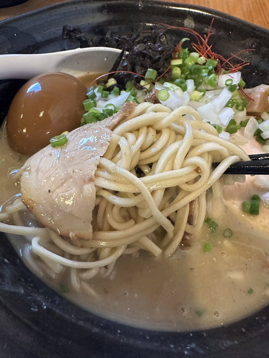 つけ麺弥七@館林市 極上団地妻煮干パイパンラーメン⭐️味玉 漸く