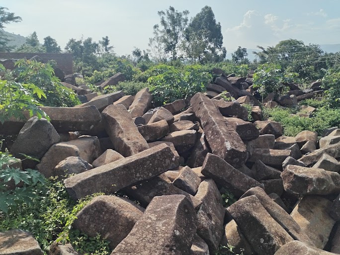Someone said this "Along Chemilil-Nandi Hills road are Kopere stones, is that formation random or designed? Nearby are Lwanda Magere and Got Alila.

Who shaped these stones? They are hiding alot from us, they hiding our true identity, cause once we know ourselves, its game over