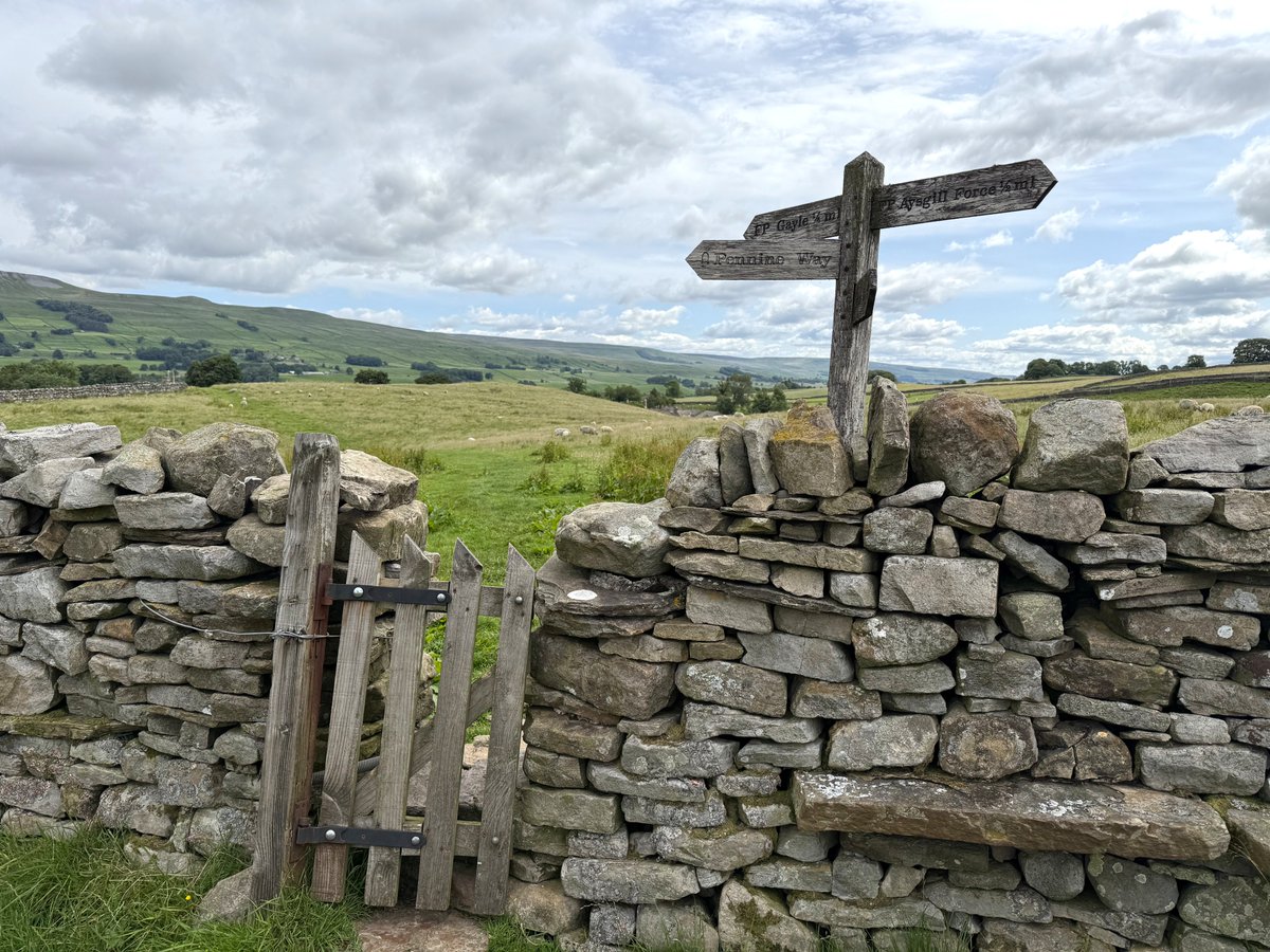 Good morning everyone, have a fabulous day. #fingerpostfriday #NorthYorkshire
