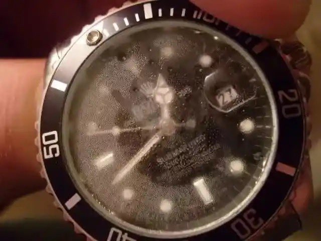 havomec's tweet photo. Three signs that the mechanical watch needs repair

1. Abnormal time deviation 
2. Abnormal movement operation 
3. Abnormal waterproof fuction https://t.co/H9dUFvteTy