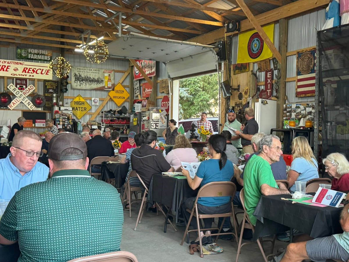 I started the morning at the Miami County Fair and finished it at the Montgomery County Farm Bureau Annual Meeting with several stops in between. 🇺🇸