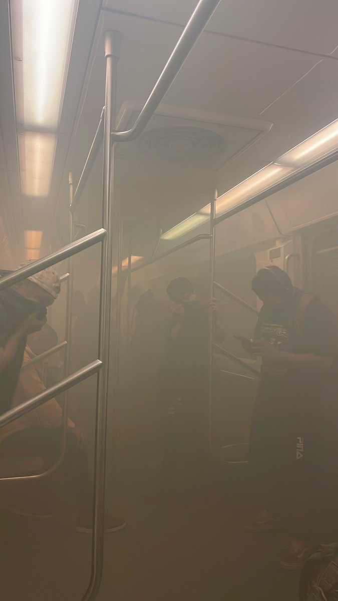 Este es el Metro hoy.

La CDMX es un desastre después de 30 años de gobiernos de izquierda.