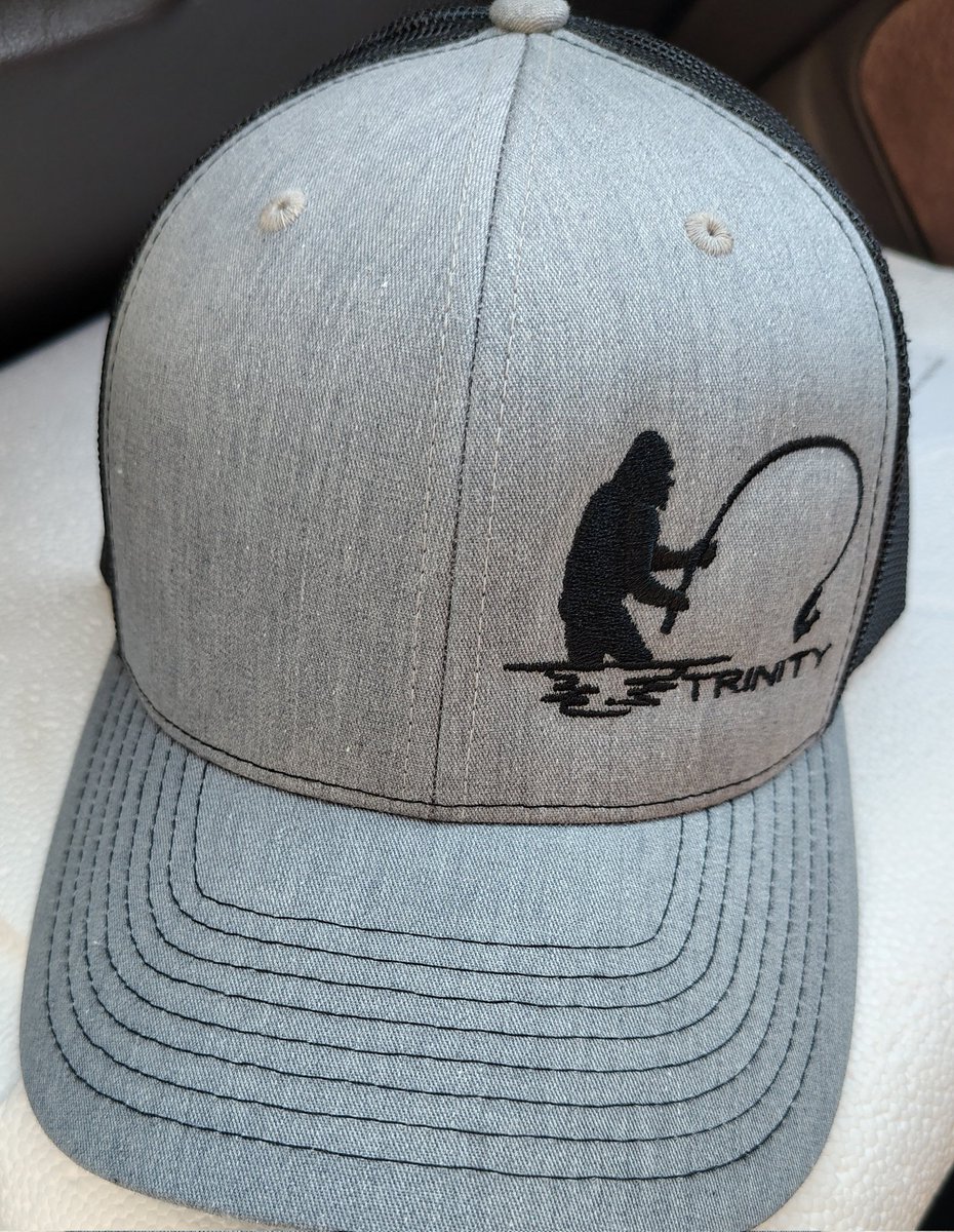 4 more hours (ish) of 46

America's Sweetheart: music.youtube.com/watch?v=ALqmgp…