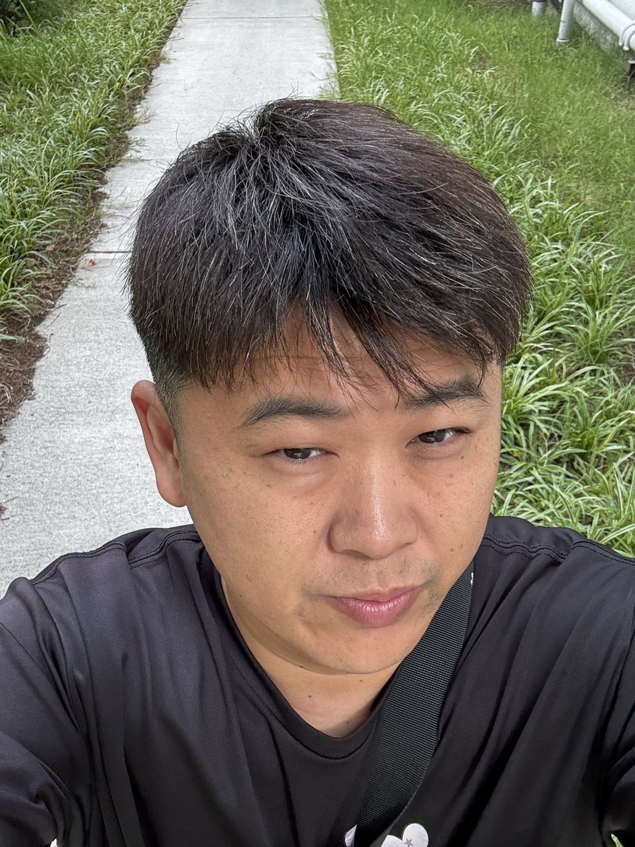 obaba088088's tweet photo. 髪切った。 https://t.co/oVUFoqhYYm