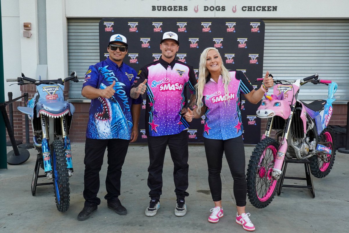 FresnoGrizzlies's tweet photo. Fresno Grizzlies x @MonsterJam Freestyle Mania! Thank you to everyone who came out to meet the athletes tonight. Make sure to check them out LIVE at the @savemartcenter Friday-Sunday

🎟️ https://t.co/k9zaa9Iefg https://t.co/LtLjmNmCcS