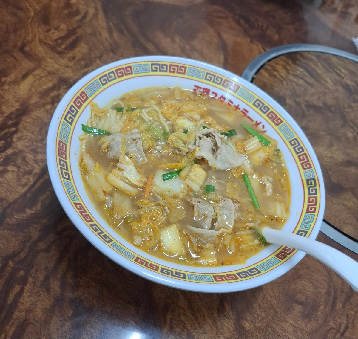 HaqOumar's tweet photo. 20年以上振りにお店で食べた😂 ずっと食べたかった天スタ🎵 こんなに辛かったかな？ でも美味しかった🍜 https://t.co/w0eWJ4M8yY