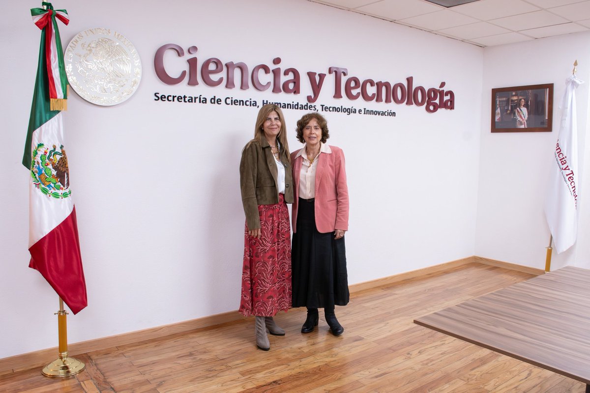 Secretaría de Ciencia (@secihti_mx) on Twitter photo La secr. #Secihti <a href="/rosauraRuiz4/">Rosaura Ruiz</a> se reunió con la secr. para la Cooperación Iberoamericana <a href="/LorenaLariosR/">Lorena Larios</a> <a href="/SEGIBdigital/">SEGIB</a>. Conversaron del fortalecimiento de la agenda en ciencia, humanidades y tecnología con los países que conforman la región, como 🇧🇷, 🇪🇦 y 🇵🇹. 🧵➡️1/6 La secr. #Secihti <a href="/rosauraRuiz4/">Rosaura Ruiz</a> se reunió con la secr. para la Cooperación Iberoamericana <a href="/LorenaLariosR/">Lorena Larios</a> <a href="/SEGIBdigital/">SEGIB</a>. Conversaron del fortalecimiento de la agenda en ciencia, humanidades y tecnología con los países que conforman la región, como 🇧🇷, 🇪🇦 y 🇵🇹. 🧵➡️1/6