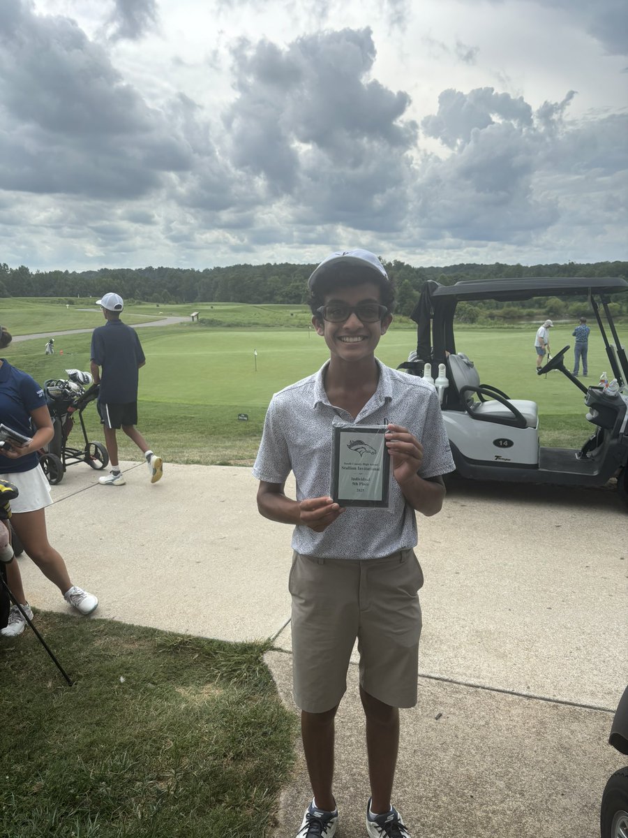 VarsityGolfWHS's tweet photo. Wakefield Golf participated at Laurel Hill Golf on Wednesday 8/13. Phillip made his first appearance and shot an outstanding 74, good for fifth best overall score. Miles shot a solid 81 that included an eagle 2 on the par four 7th hole, driving the green with his tee shot. https://t.co/GWCLgWYPS2