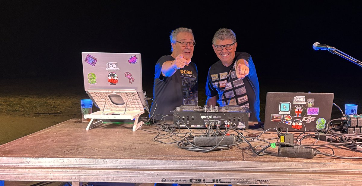 Vilabertran celebra el primer dia de la seva Festa Major amb <a href="/Selvatana_CO/">Cobla Orquestra Selvatana</a> i #RadioCassetteNight <a href="/trialateva/">RadioCassetteNight</a> <a href="/a_vilabertran/">Ajuntament de Vilabertran</a>