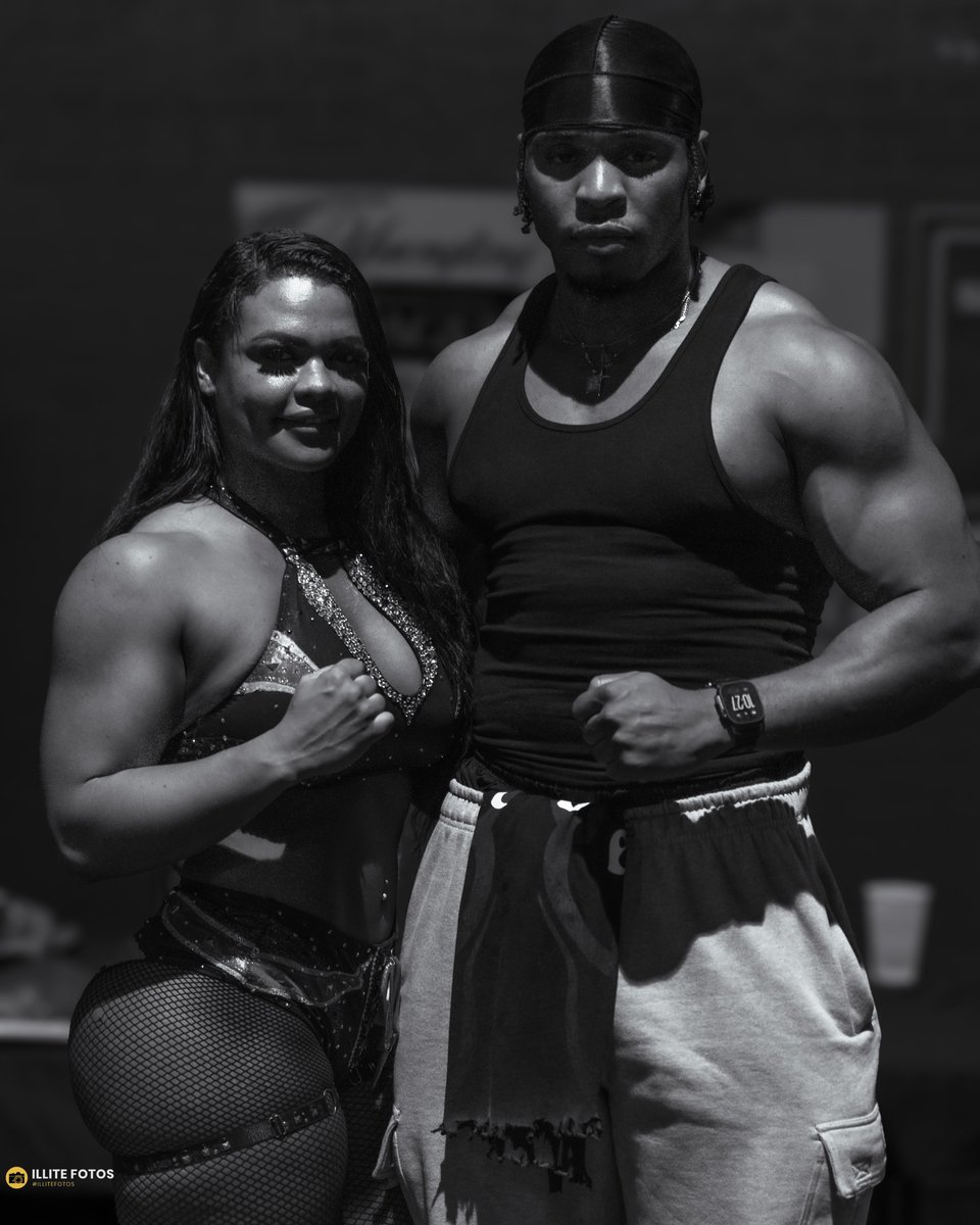 iLLite_Gaming's tweet photo. Muscle Squad 💪🏽💪🏾
@NikkiBlackheart x @Lucien_wwe 

@iLLiteFotos https://t.co/7r3dgkcvBJ