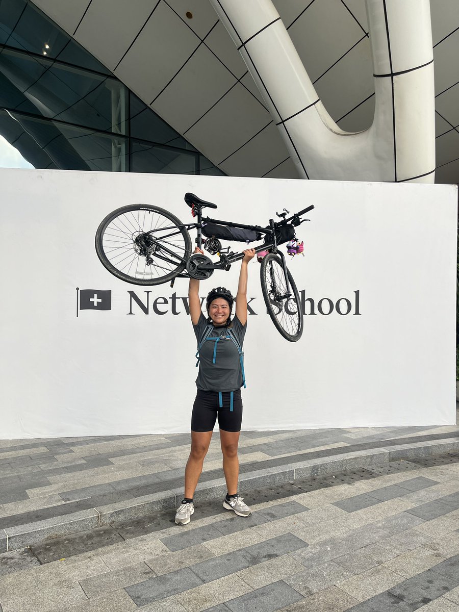 nikkideyy tweet media