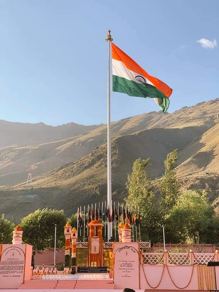 🇮🇳✨
Today we don’t just celebrate freedom, we honor the courage, the sacrifices, and the dream of a nation that refuses to stop moving forward.
Proud to be an Indian. Jai Hind! 🙌💚🤍🧡
#IndependenceDay2025 #India #JaiHind #VandeMataram
#HappyIndependenceDay2025