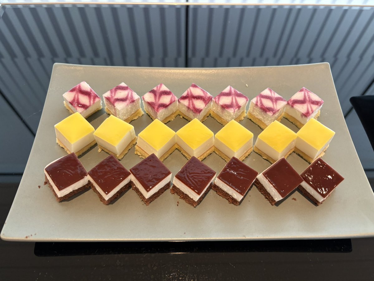 先週プライオリティパス対応になった新千歳空港CafeSkyLibraryへ！
めちゃ柔らかいカツサンド&amp;缶ビール1本無料他、白赤ワイン、ソフトドリンク、スイーツ食べ飲み放題で最高だけど国内線ターミナルから徒歩10分かかるのが難点んんッ‼︎
#PP古事記
#PriorityPass
#プライオリティパス
#新千歳空港