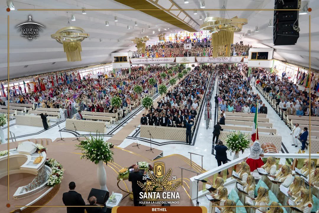iglesialldm's tweet photo. En la sede de la colonia El Bethel, miles de fieles se reúnen en el servicio de Santa Cena. https://t.co/Zt7fqiA0eJ