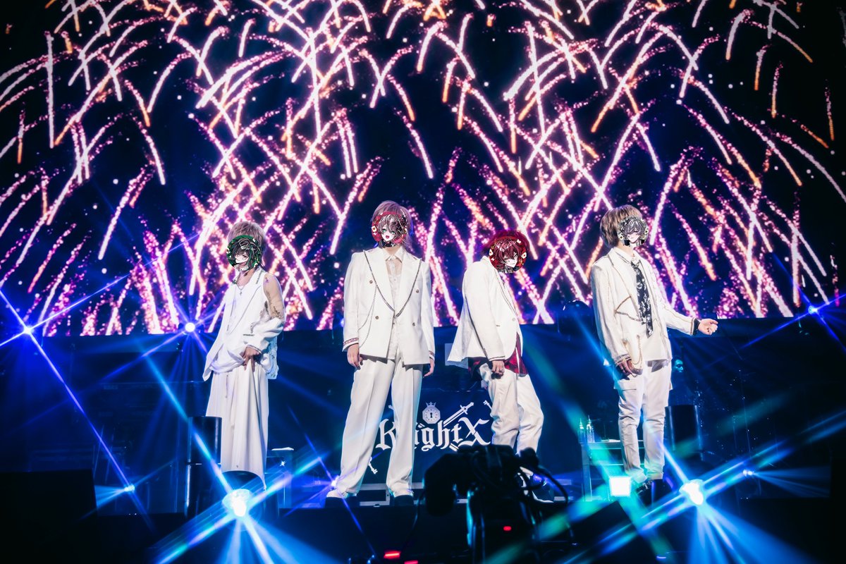 oricon's tweet photo. 騎士X、タケヤキ翔が加入した新体制で
武道館ワンマン完遂🍷
新曲披露＆ファンミも決定

✍🏻ライブレポート＆ライブ写真
https://t.co/zEwyKf6dq6

#騎士X #騎士X日本武道館  @Info_KnightX https://t.co/3OEjidkPhp