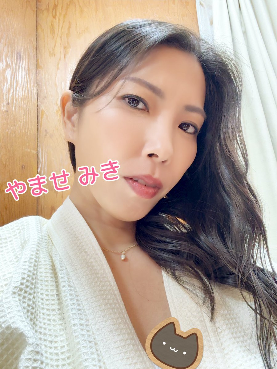 <a href="/GRACE_LABEL2023/">GRACE</a> さんで撮影ちゅ❤️

…ヤバい、めっちゃ難しい(^_^;)
でも頑張るんだ！
冷蔵庫にはプリンがたんまり！！

むふふふふ(*´艸｀*)❤️