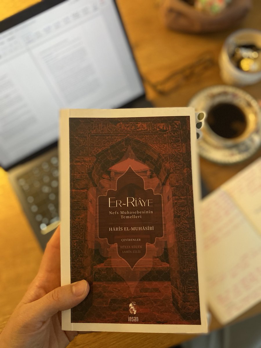 Korkudan büzüşen kalbimizi rahmetiyle genişleten Rabbimize hamd olsun. Kötü haberlerin sıkıştırdığı ruhumuzu O’ndan başkası ferahlatamaz.