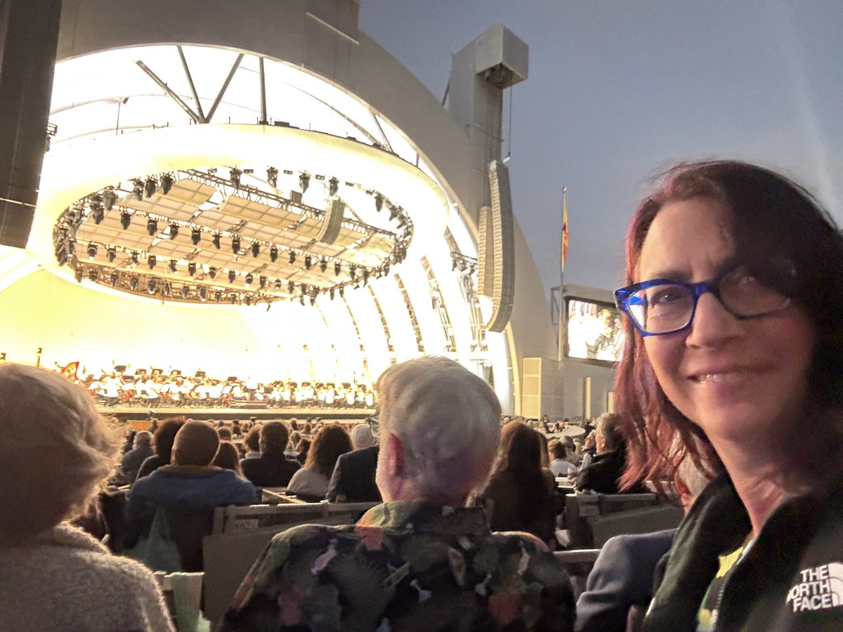 LauraFriedmanCA's tweet photo. At one of my #CA30 happy places, the @HollywoodBowl! https://t.co/m6ywWtAL7y