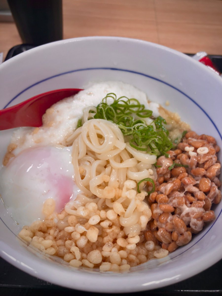 afrostrut's tweet photo. ぼくのかんがえたさいきょうの二日酔い解消なか卯オーダー。
冷やしはいからうどん＋納豆、こだわり温玉、とろろトッピング。 https://t.co/VtM89fTK8d