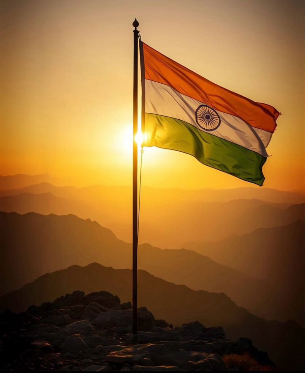 erbansal2001's tweet photo. Happy Independence Day to Every Indian. Jai Hind https://t.co/AL0s5fnbn7
