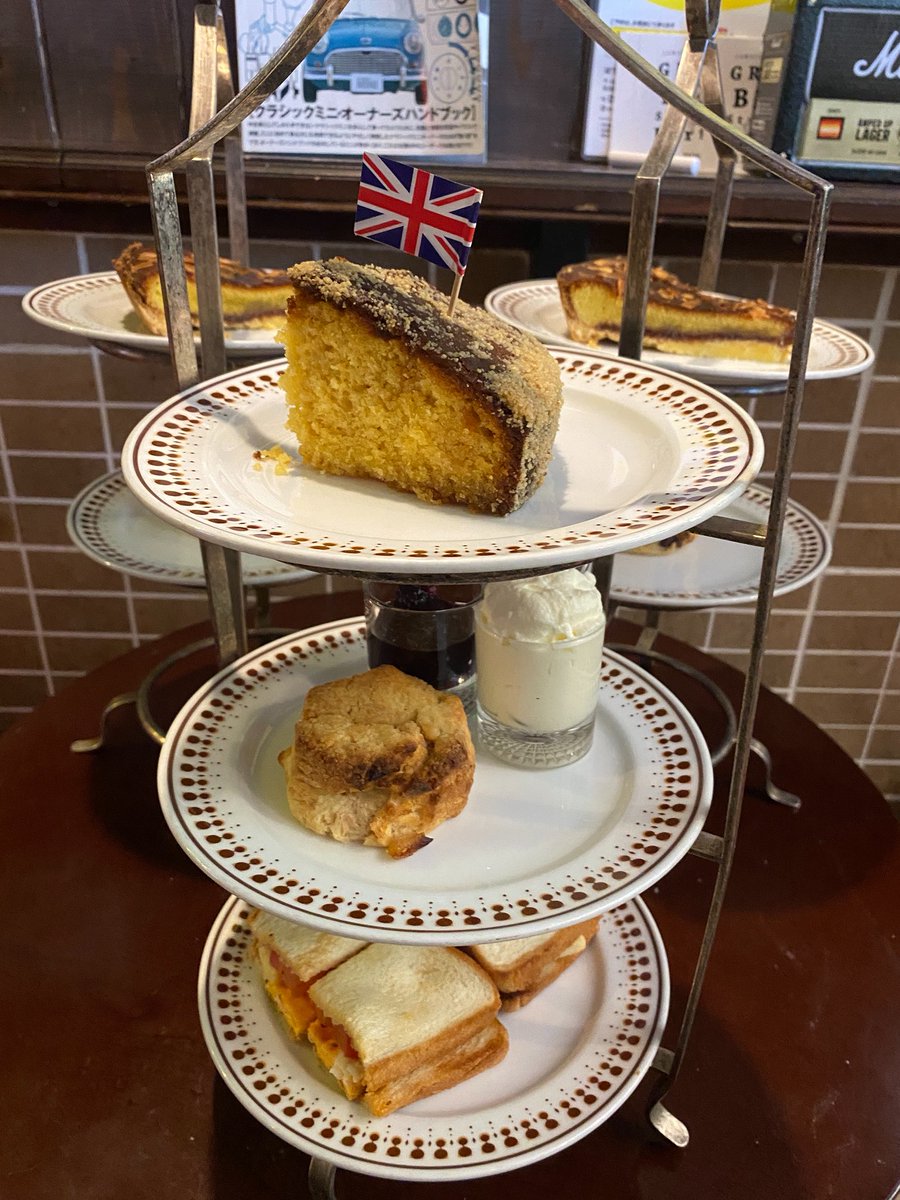 お盆もサービスメニューは
アフタヌーンティーセット1500🇬🇧🇬🇧🇬🇧
