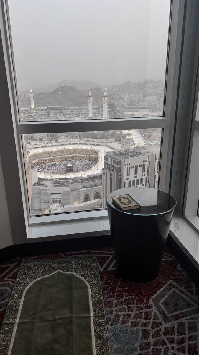 76fii's tweet photo. هنا ، 
اطهر بقاع الارض 
الحمدلله 🙏🏻 https://t.co/ho1n9FL3TU