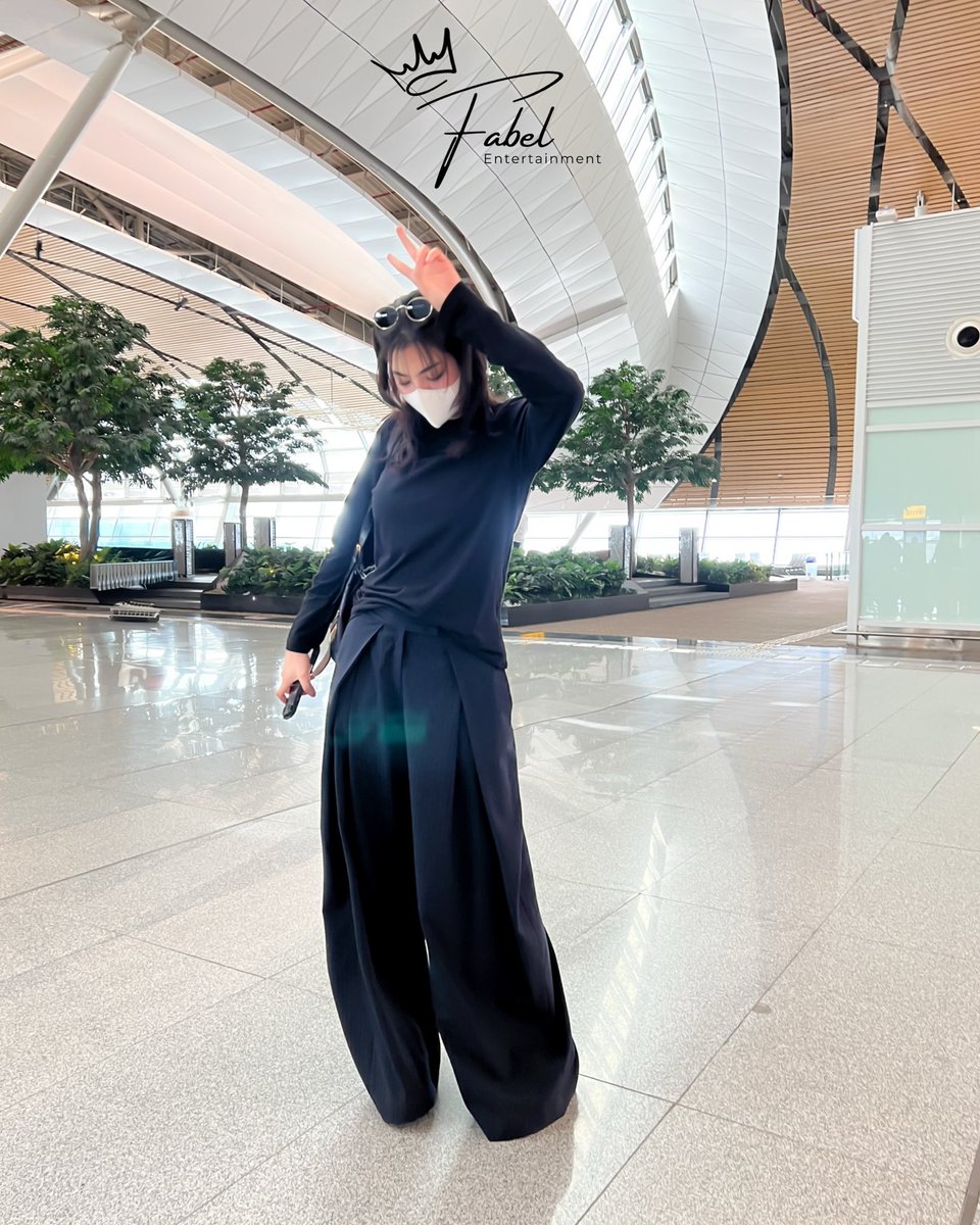 ความคิดถึงกำลังเดินทางไปแย้วค้าบบบ 🤟🏻🛫

#FayePeraya
#ฝ้ายพีรญา
#FabelEntertainment