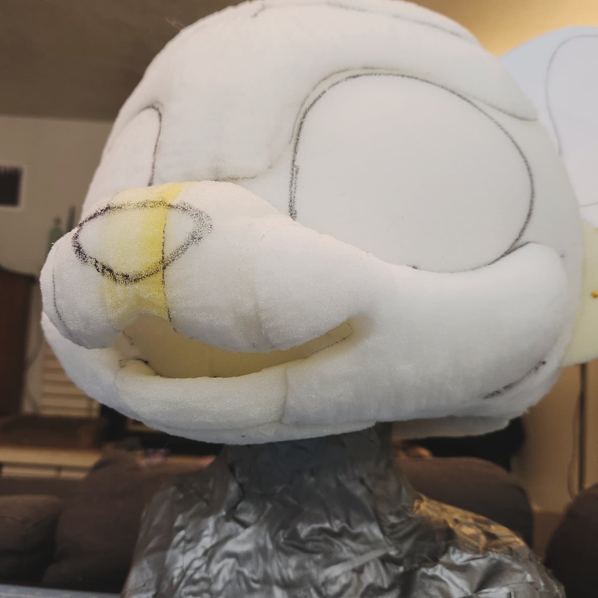 twiggy_leaf_C's tweet photo. Biscuit the king Cheetah!
Almost done with this head base! I'm absolutely LOVING all my commissions rn #headbase #fursuitmaker #fursuit #furry #foryoupage https://t.co/Qz3E3i95fE