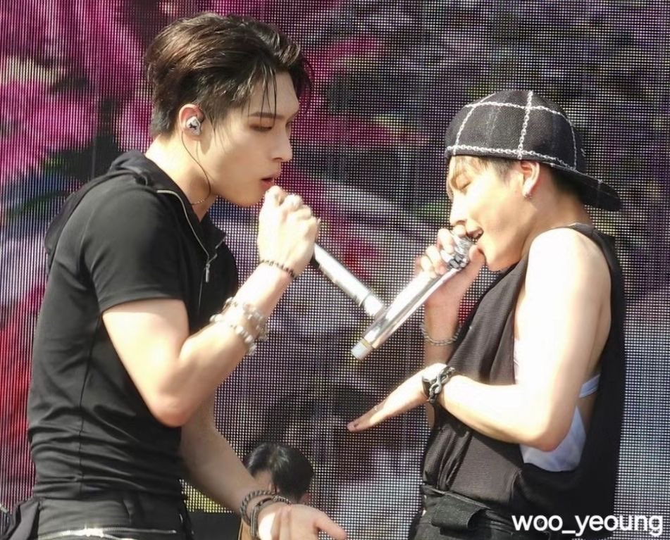minjoongcrumbss's tweet photo. ⛓️🖤🏴‍☠️ https://t.co/LTXNTIHtGw