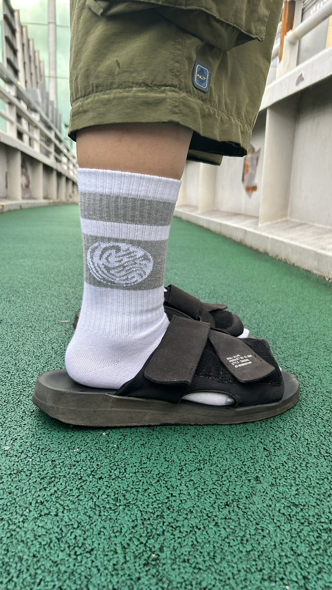 yikyuusay's tweet photo. 本日の18:00より
STAMP LOGO GLASS
PLANET SOCKS

販売します！
ぜひチェックよろしくお願いします🐋

※新作ナップサックは週明けからの販売を予定しております

購入サイト
https://t.co/2sraEVkfDU https://t.co/m9XU2IZ3Yw