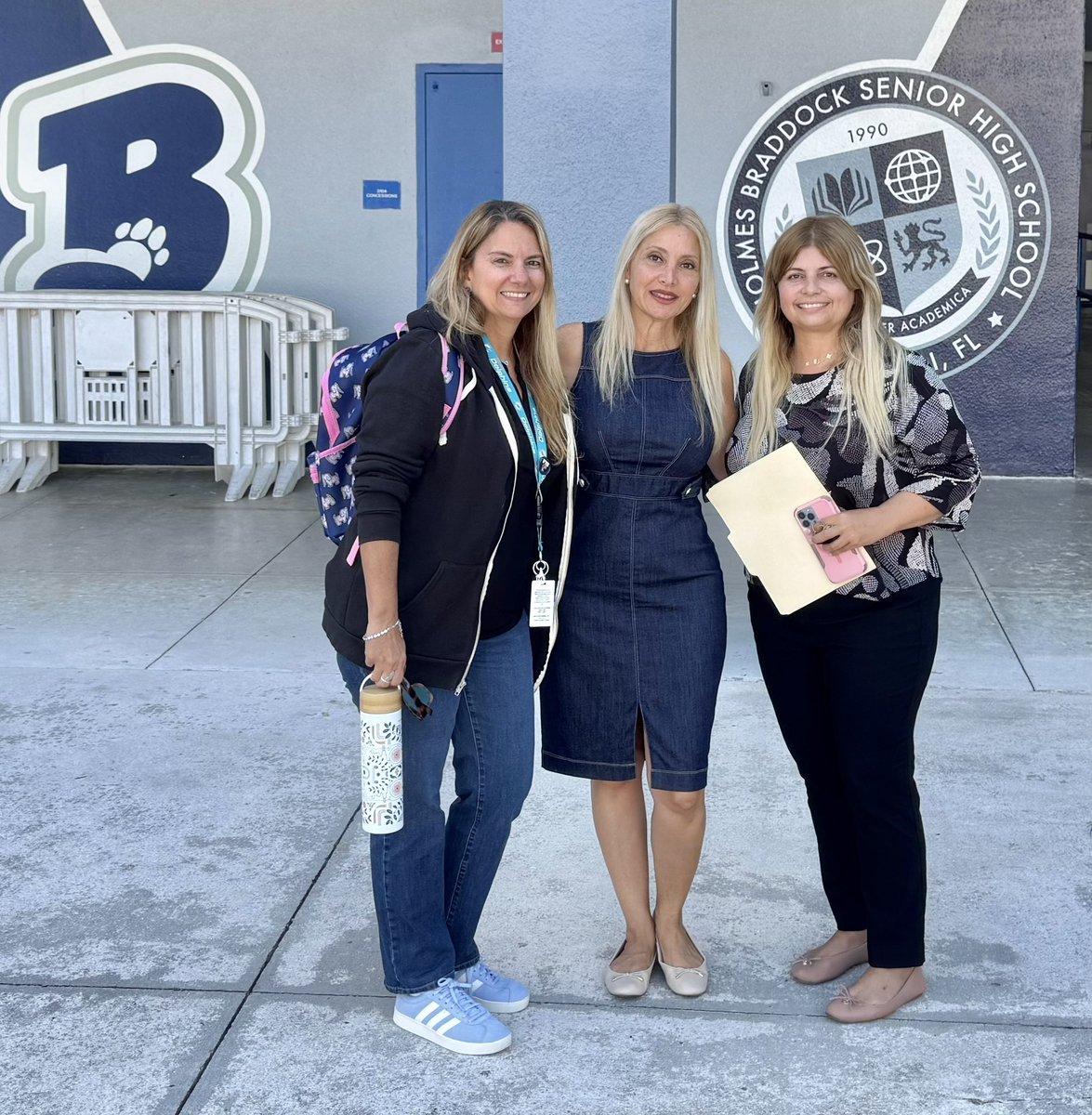 Angie Torres (@angietorresdade) on Twitter photo What a great way to start off the 2025-2026 school year! I had the pleasure of visiting <a href="/BraddockBulldog/">G. Holmes Braddock Senior High School</a> High School this morning. Students were excited to reunite with friends and ready for a new year of learning.
#YourBestChoiceMDCPS <a href="/SuptDotres/">Jose L. Dotres, Ed.D.</a> <a href="/LDIAZ_CAO/">Lourdes Diaz</a> <a href="/OfficeofESE/">M-DCPS Department of ESE</a> <a href="/MDCPS/">Miami-Dade Schools</a> What a great way to start off the 2025-2026 school year! I had the pleasure of visiting <a href="/BraddockBulldog/">G. Holmes Braddock Senior High School</a> High School this morning. Students were excited to reunite with friends and ready for a new year of learning.
#YourBestChoiceMDCPS <a href="/SuptDotres/">Jose L. Dotres, Ed.D.</a> <a href="/LDIAZ_CAO/">Lourdes Diaz</a> <a href="/OfficeofESE/">M-DCPS Department of ESE</a> <a href="/MDCPS/">Miami-Dade Schools</a>