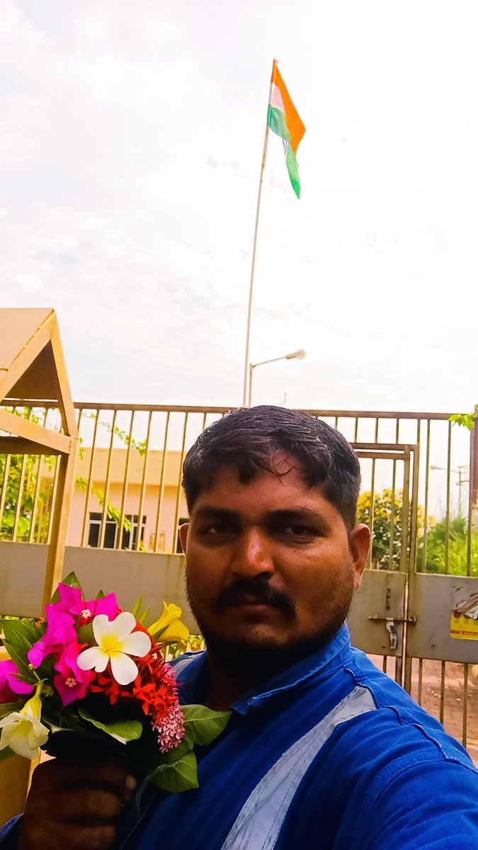 shailesh tharesha tweet media