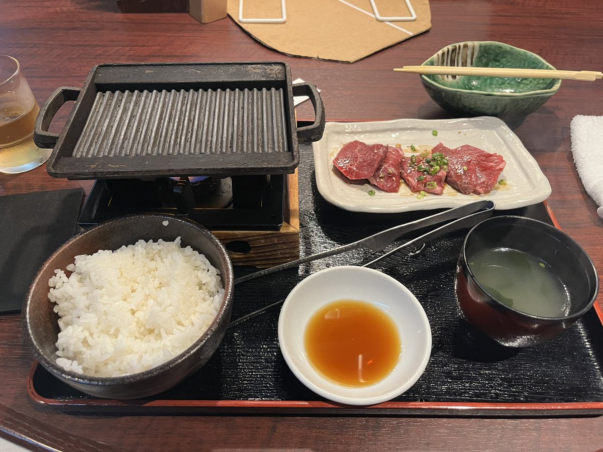 レッスン前に肉活🐂
昼焼肉はリーズナブルに気分上げられるからたまらない🥹