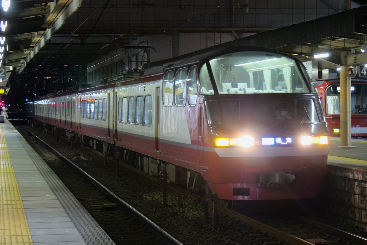 2025.08.14(木)
2272A急行内海行き3301f＋31**f
2390レ普通新安城行き6011f
2372レ急行鳴海行き1116f＋180*f