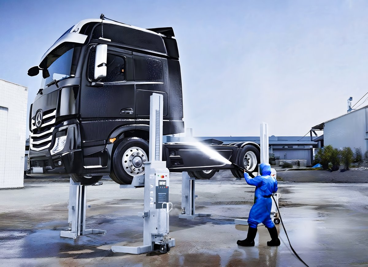 eae_lift's tweet photo. The EAE mobile column HDMG, with hot galvanized structural components and IP65 protection rating, is suitable for washing vehicles in outdoor or humid environments. https://t.co/jOae3CJsA9