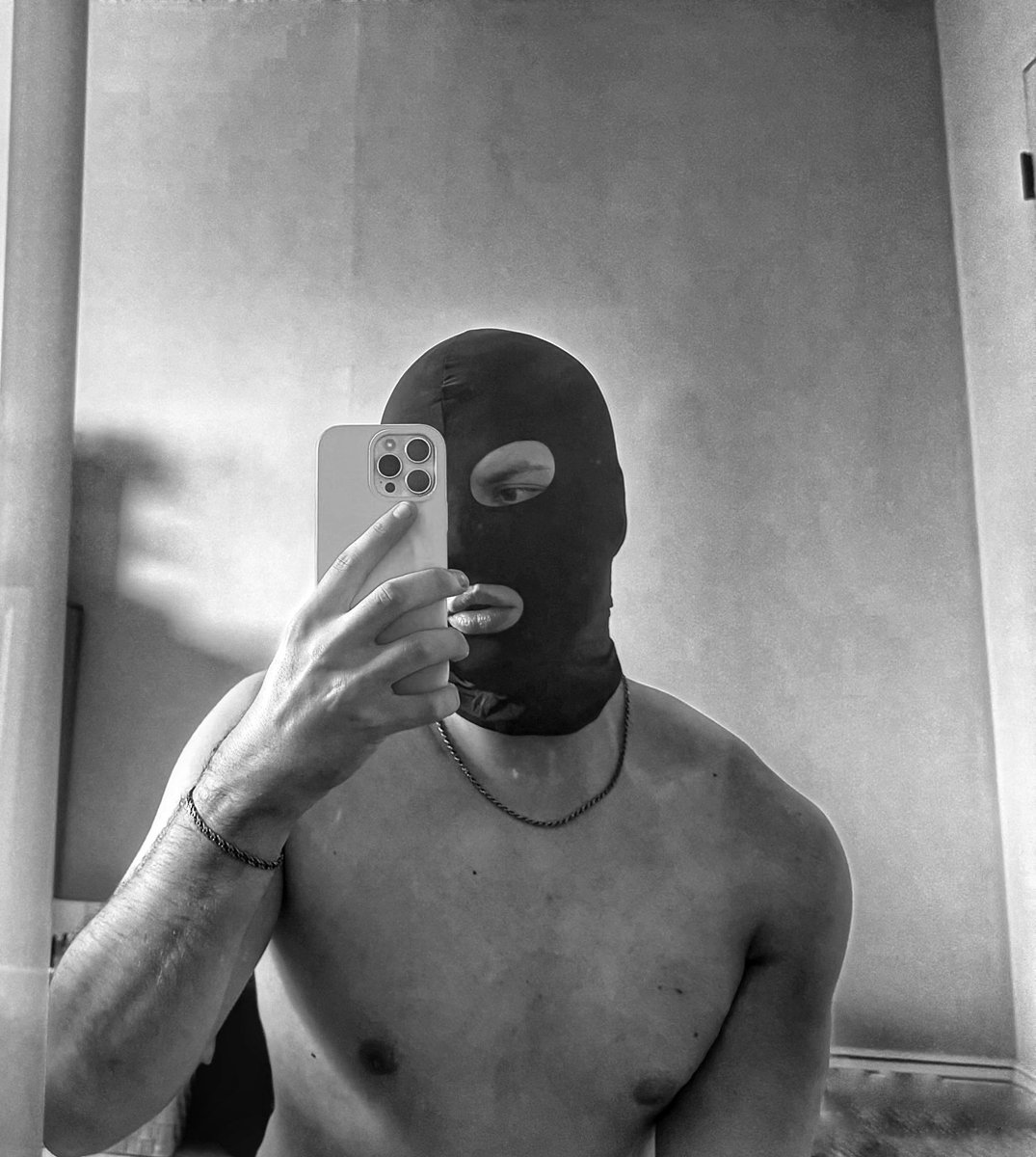 PowerFlower26's tweet image. Oops 🙊 
#gay #укртві