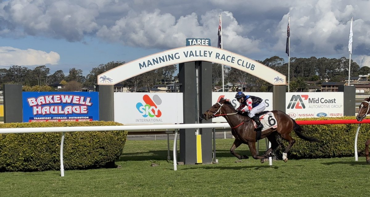 Manning Valley Race Club (@manningclub) on Twitter photo Ghayoor gives Darren Treacy a winner with his first runner as a <a href="/ManningClub/">Manning Valley Race Club</a> trainer!
Congratulations to Darren, jockey Kacie Adams & the big ownership group! Ghayoor gives Darren Treacy a winner with his first runner as a <a href="/ManningClub/">Manning Valley Race Club</a> trainer!
Congratulations to Darren, jockey Kacie Adams & the big ownership group!