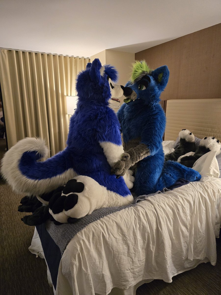 Just enjoying some romantic moments with <a href="/JhuskyDuh/">Jhusky@AC</a> here. Ignore the fact that Coal is being absolutely smothered underneath us. He’s in his happy place anyway~ 😈🍑 💦 

Coal 🐕: <a href="/samt517/">Coal</a>