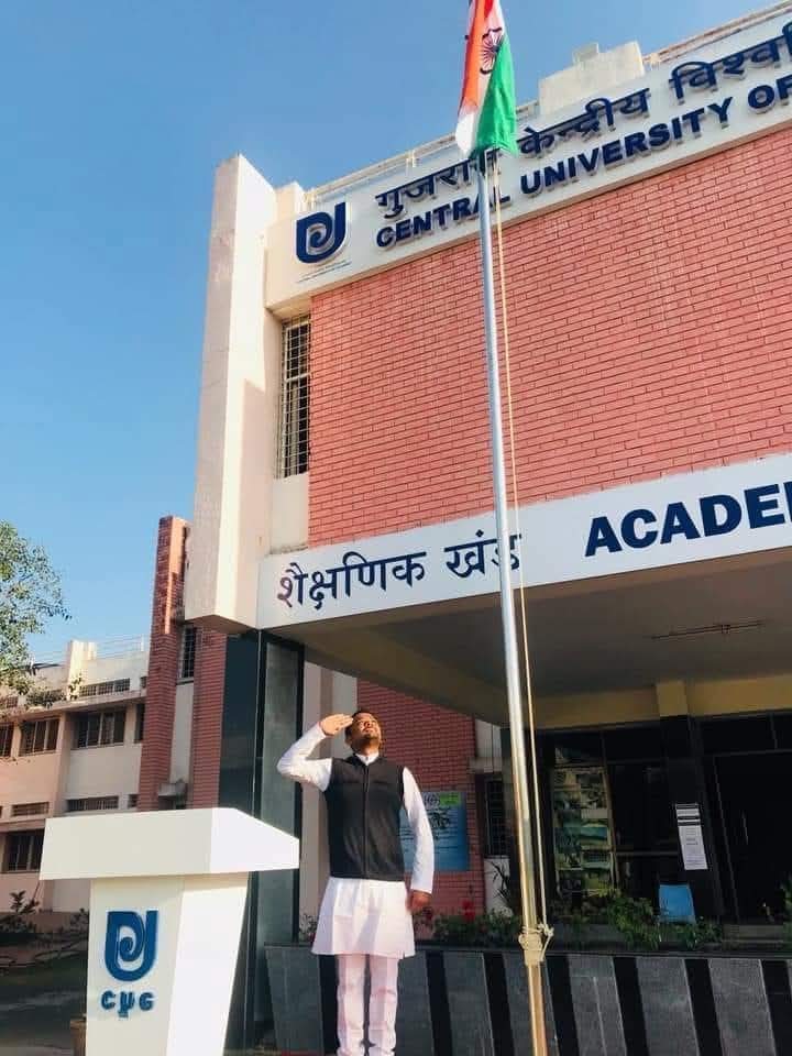 misback8850's tweet photo. सभी देशवासियों को स्वतंत्रता दिवस की हार्दिक शुभकामनाएँ!
🇮🇳 जय हिन्द 🇮🇳
#स्वतंत्रता_दिवस https://t.co/quQXNBGY0O