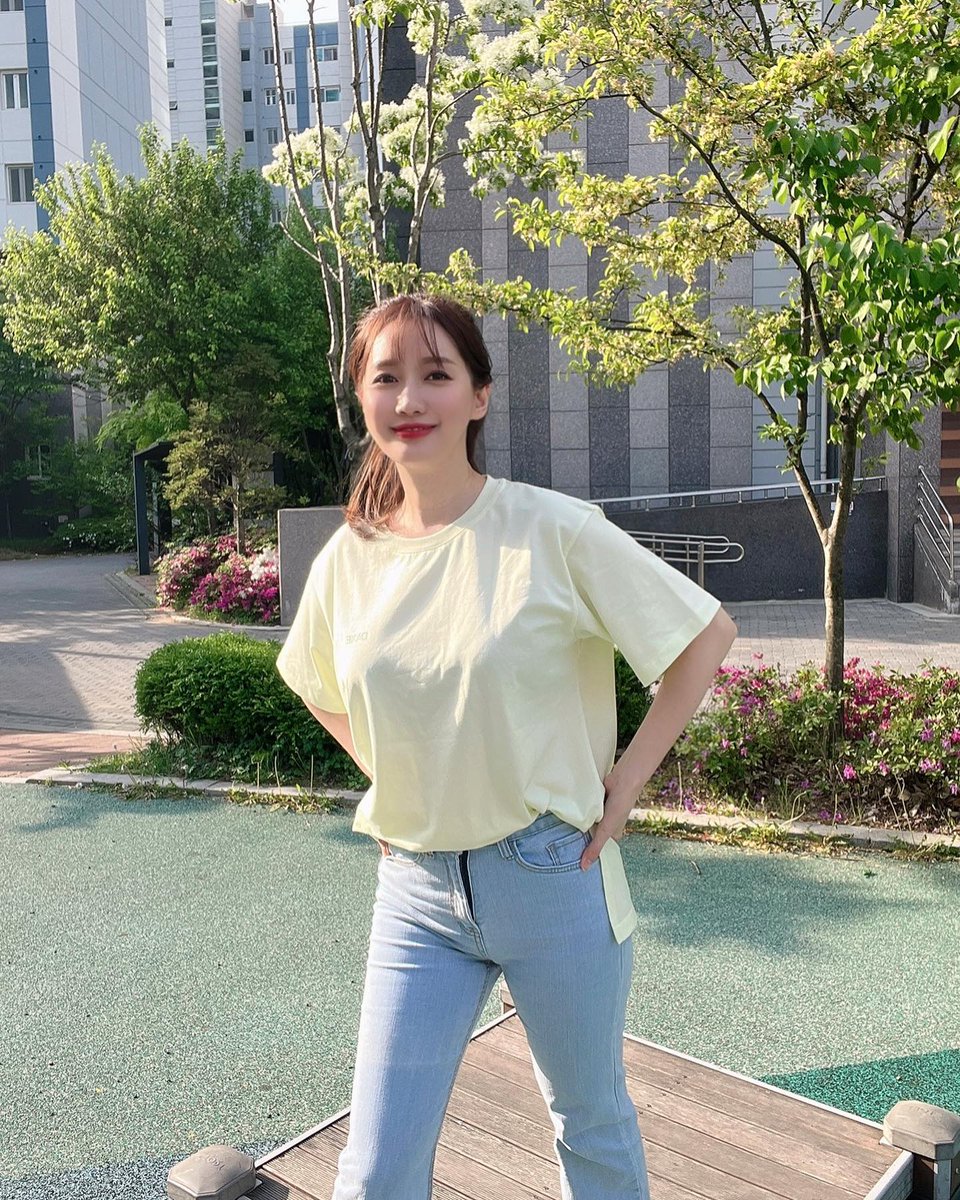 inganjini's tweet photo. 가슴이 답답할때 이런 저 이야기로 속풀이 할 수 있으면 좋겠죠^.^  하트 팔 찍고  톡주세요~~~^.*~♡   #섹트 #경기도 #서울 #알바 https://t.co/A81lDP0dX0